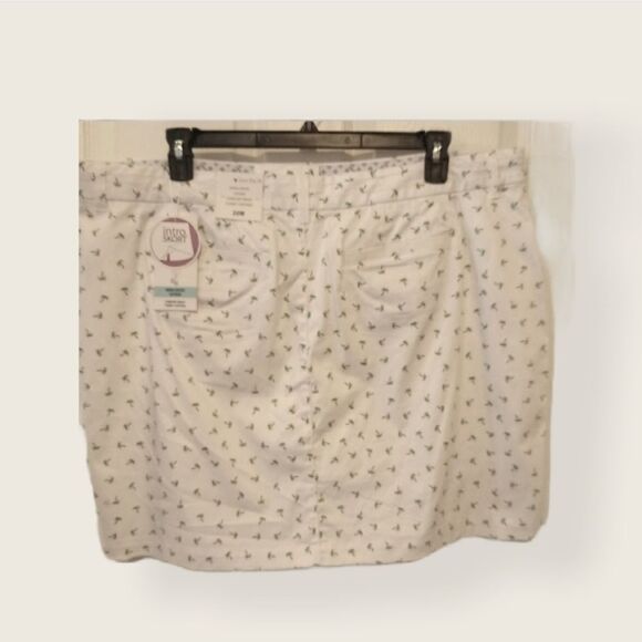 Intro Love the Fit Palm Tree printed skort… - Picture 1 of 12